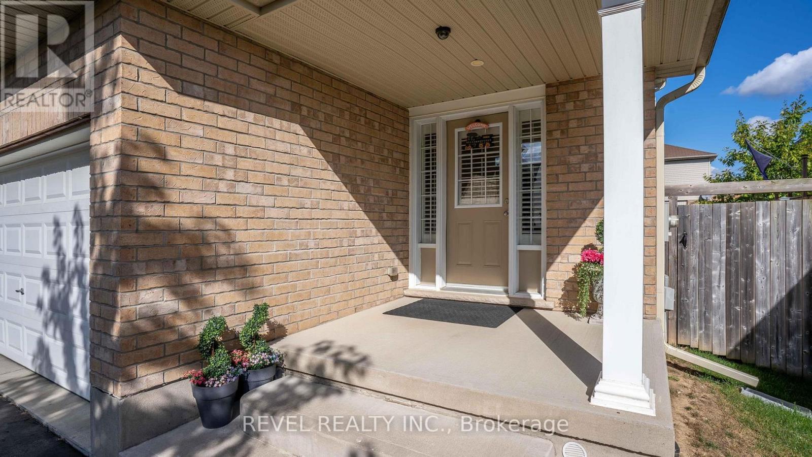 2446 Asima Drive, London South, Ontario  N6M 0B3 - Photo 3 - X12675790