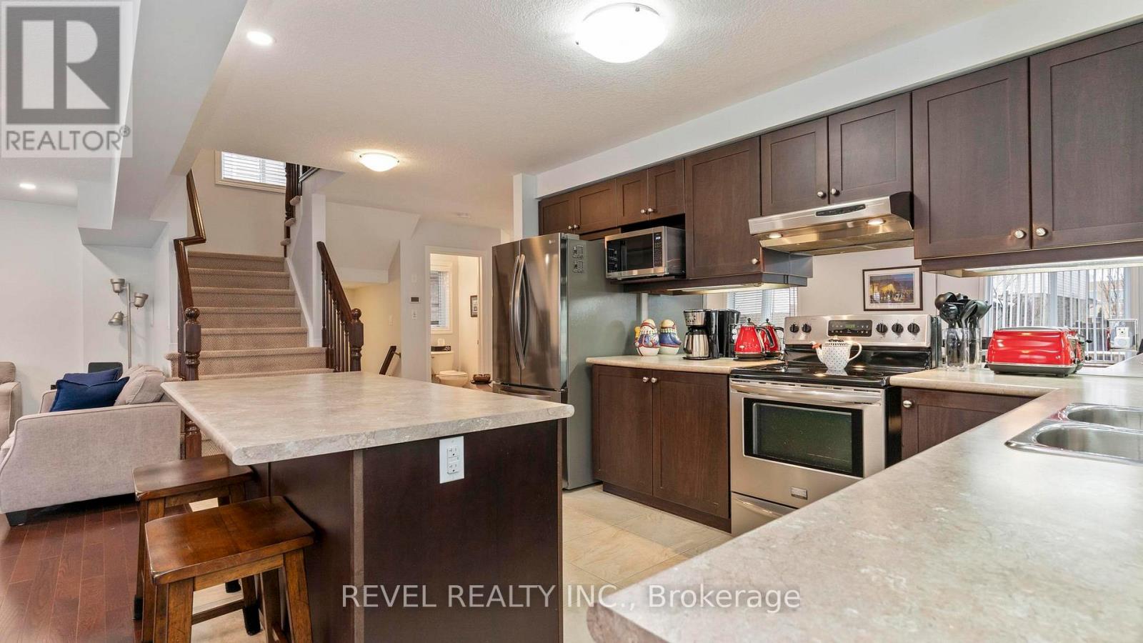 2446 Asima Drive, London South, Ontario  N6M 0B3 - Photo 7 - X12675790