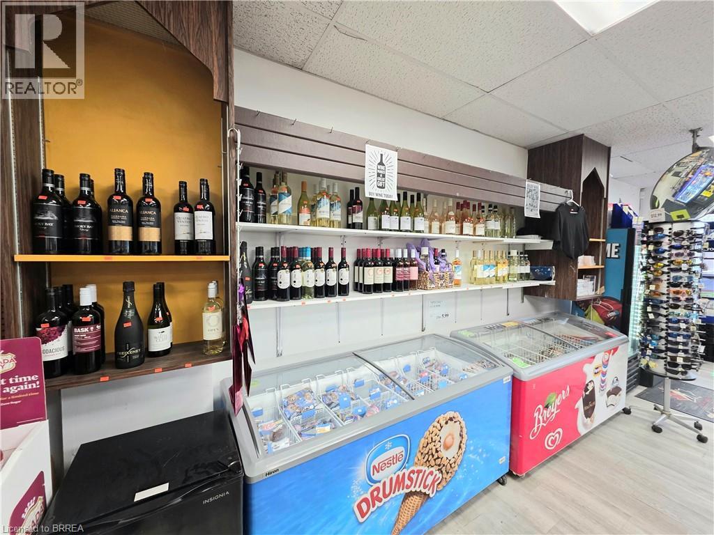 177 Paris Road Unit# 6&7, Brantford, Ontario  N3R 1J2 - Photo 8 - 40796129