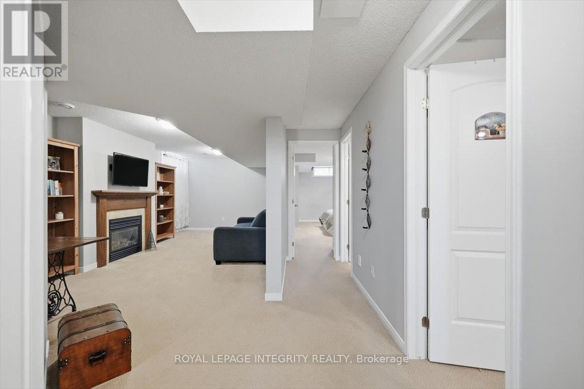 113 Dorina Sarazin Crescent, Clarence-Rockland, Ontario  K4K 0G6 - Photo 27 - X12675476