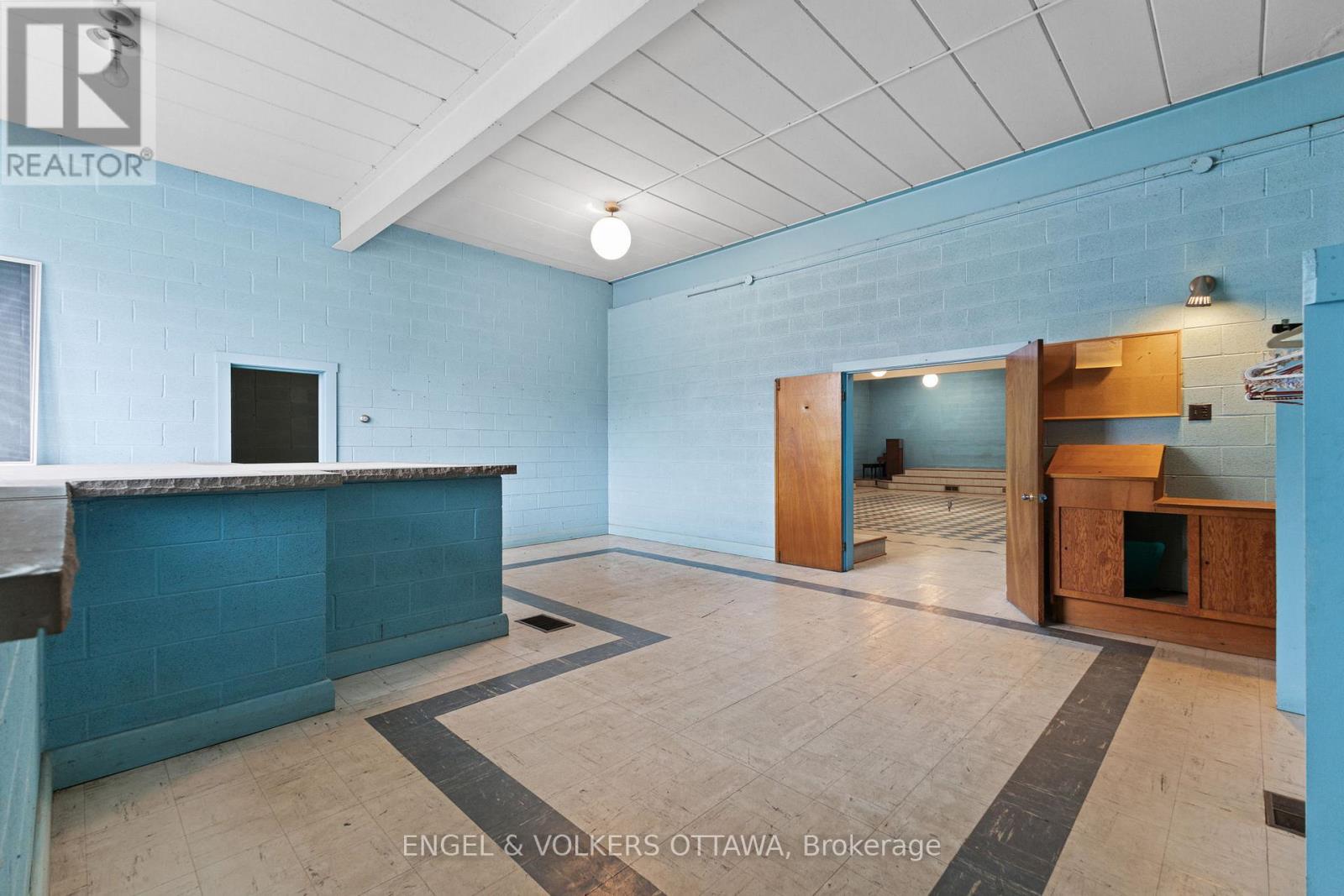 518 Church Street, North Dundas, Ontario  K0C 2K0 - Photo 15 - X12675580