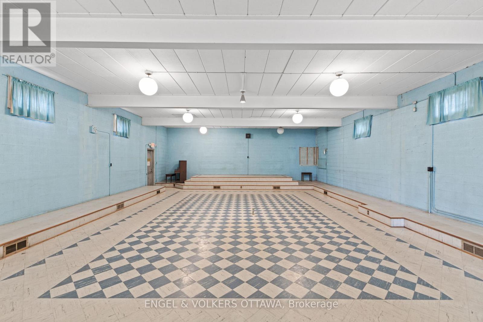 518 Church Street, North Dundas, Ontario  K0C 2K0 - Photo 8 - X12675580