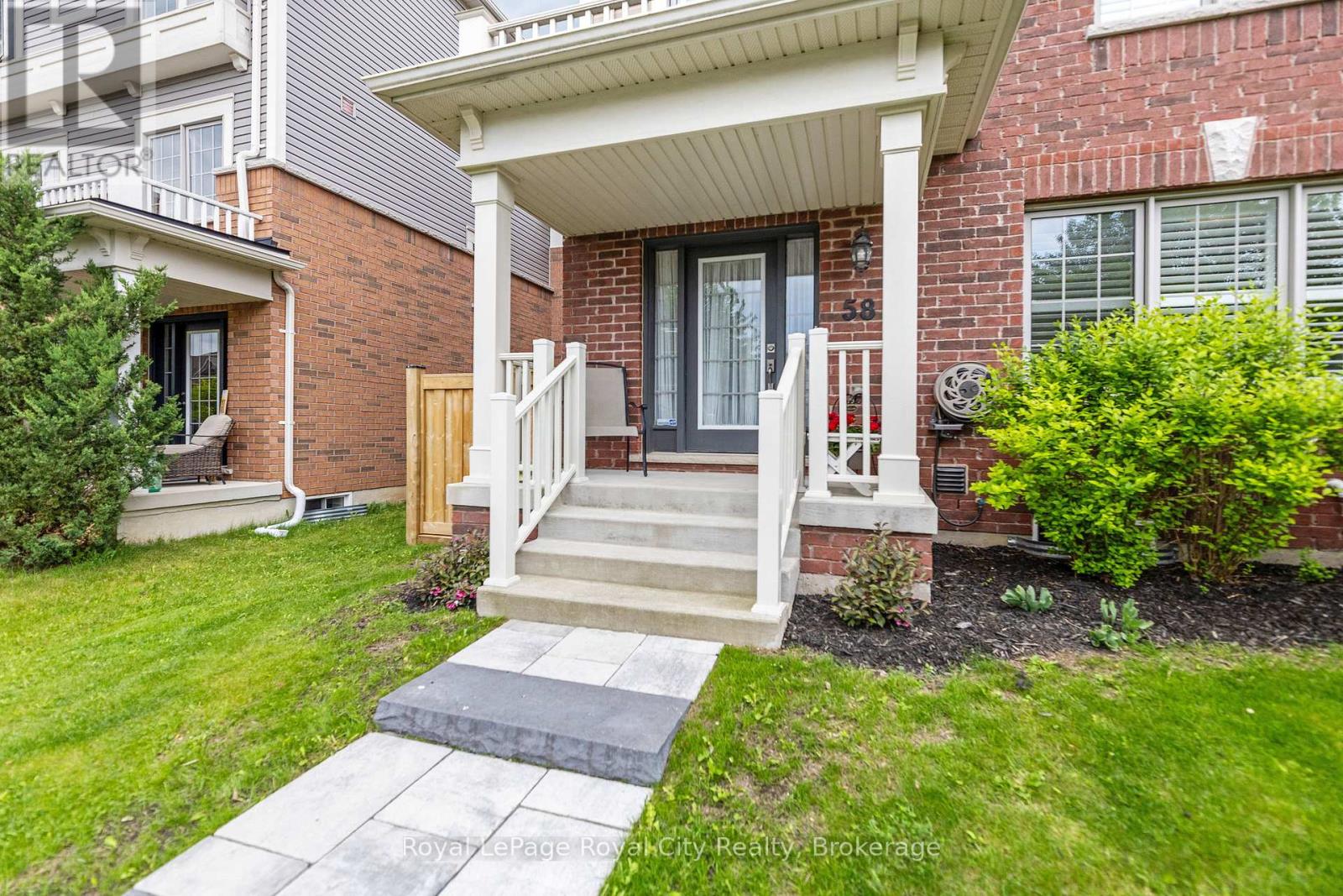 58 Boyces Creek Court, Caledon, Ontario  L7C 3S3 - Photo 7 - W12662162