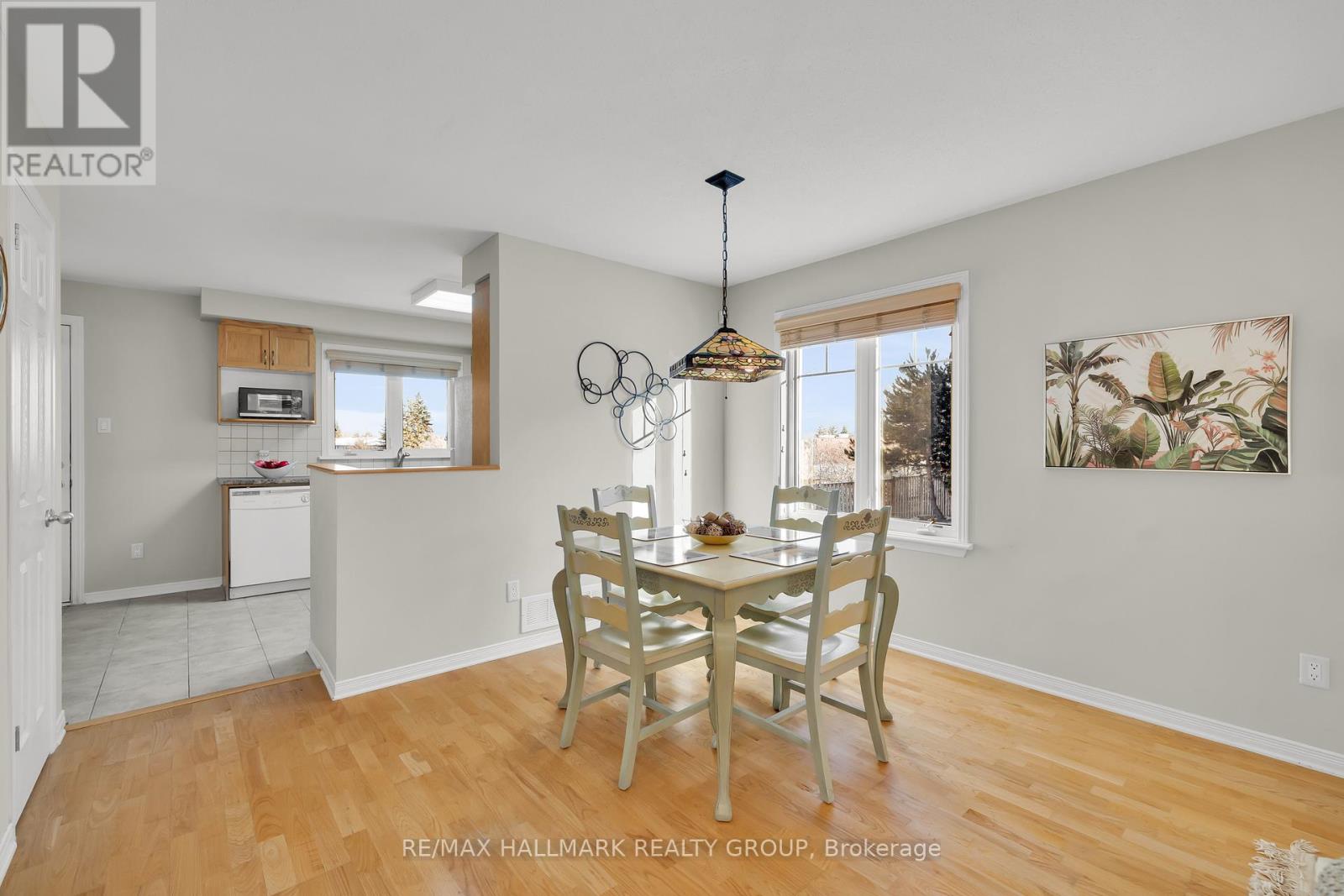 4 - 577 Reardon Private, Ottawa, Ontario  K1V 2K9 - Photo 11 - X12675764