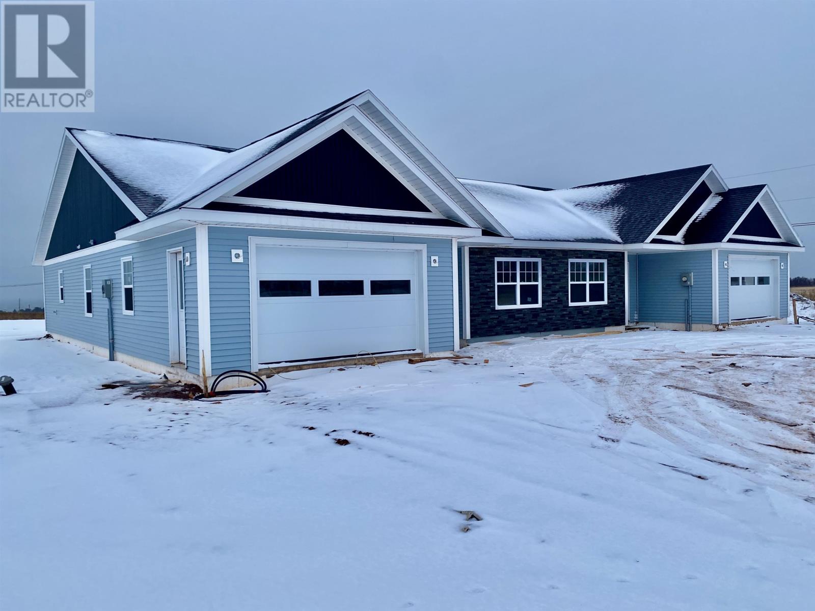 10 Brianna Street - Cavendish Horizon Estates, Cavendish, Prince Edward Island  C0A 1N0 - Photo 3 - 202520280