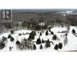 8 DEER RUN CRESCENT, Halton Hills, Ontario