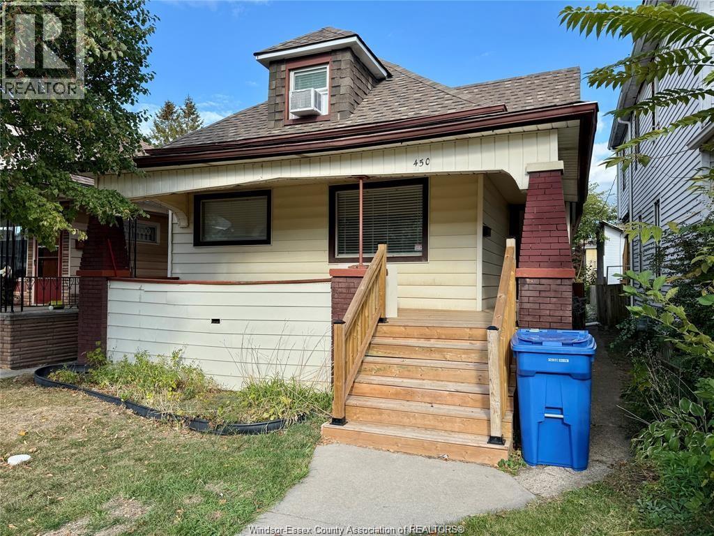 MLS# 26000577: 450 Pierre AVENUE, Windsor, Canada