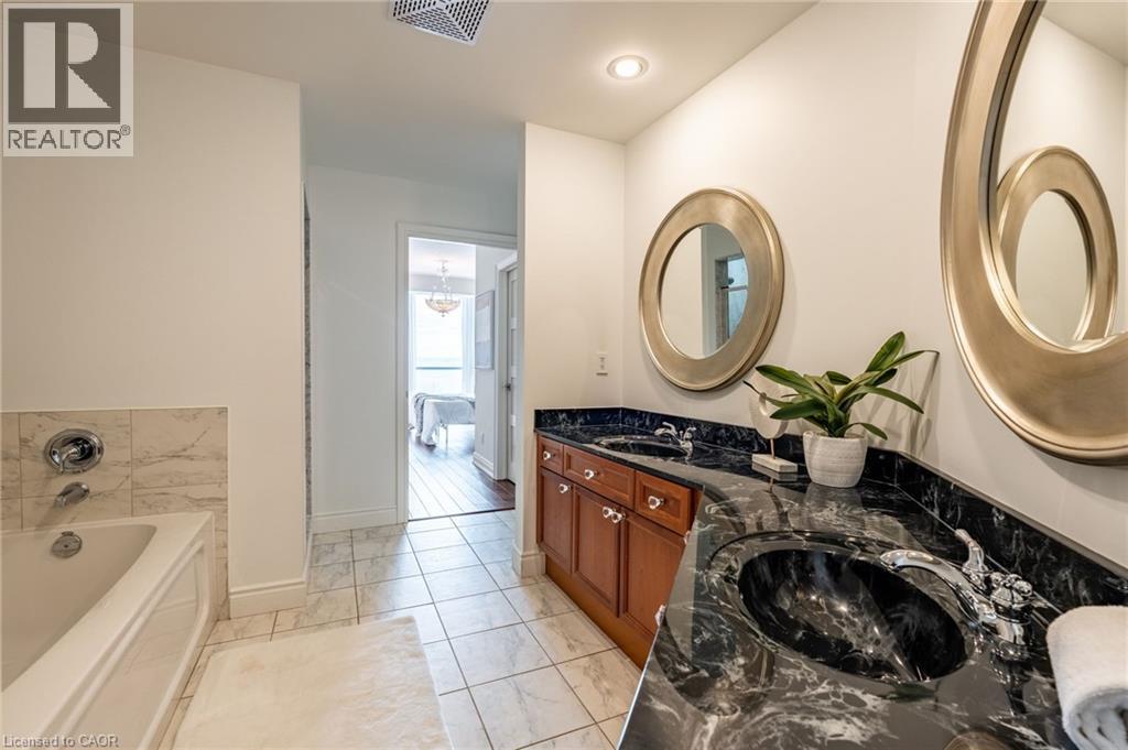 1477 Lakeshore Road Unit# 304, Burlington, Ontario  L7S 1B5 - Photo 15 - 40796975