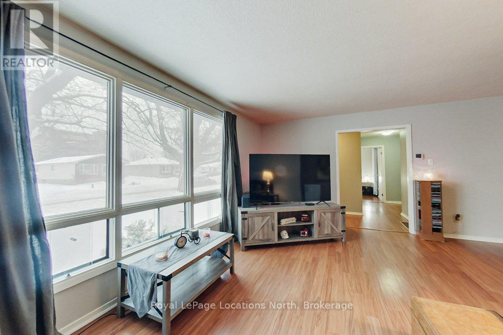 121 Niagara Street, Collingwood, Ontario  L9Y 3X7 - Photo 11 - S12675482