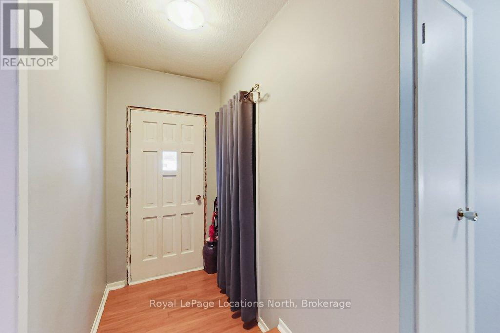 121 Niagara Street, Collingwood, Ontario  L9Y 3X7 - Photo 12 - S12675482