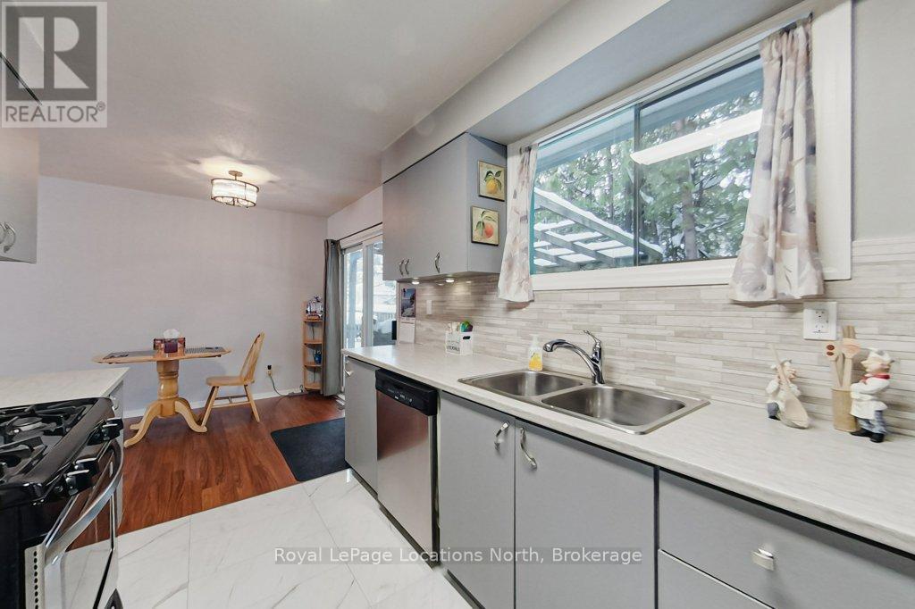 121 Niagara Street, Collingwood, Ontario  L9Y 3X7 - Photo 8 - S12675482