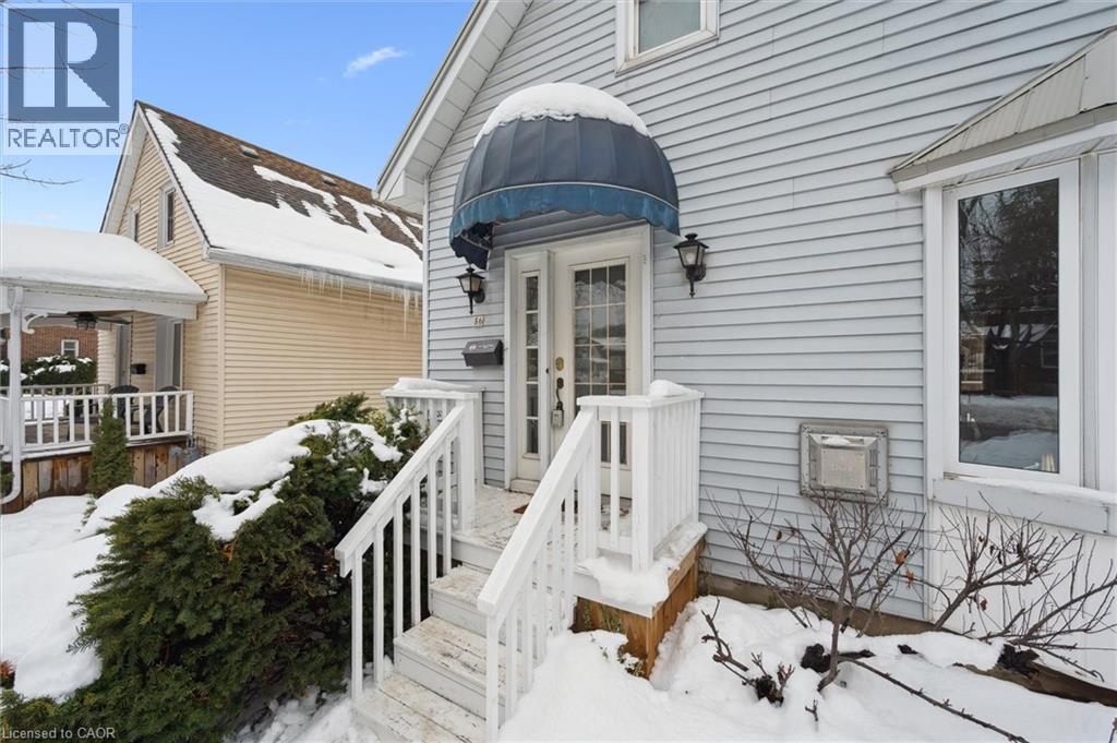 56 John Street W, Waterloo, Ontario  N2L 1B4 - Photo 3 - 40796023