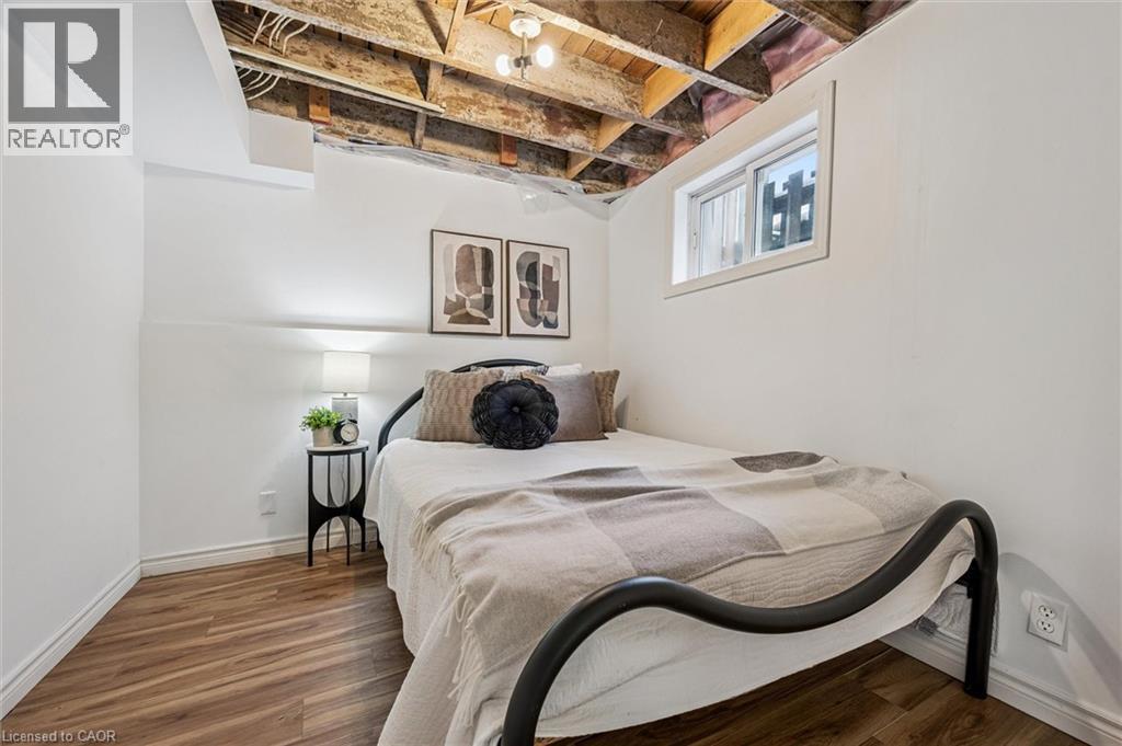 56 John Street W, Waterloo, Ontario  N2L 1B4 - Photo 30 - 40796023