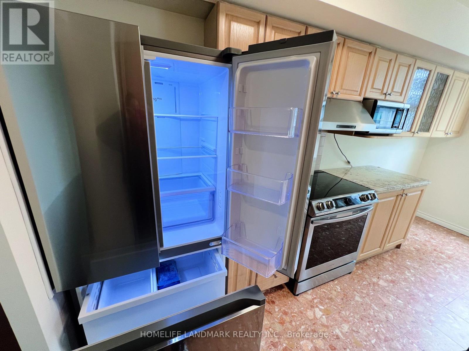 407 - 18 Hillcrest Avenue, Toronto, Ontario  M2N 6T5 - Photo 23 - C12675518