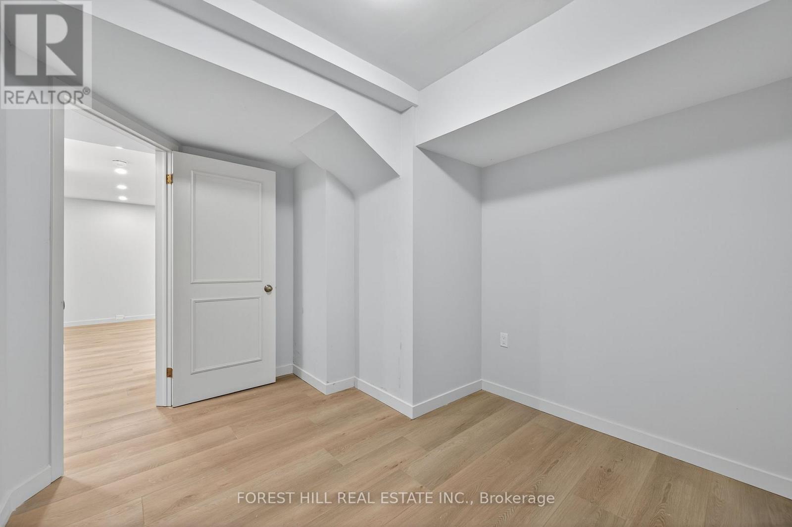 19 Candis - Lower Level Drive, Toronto, Ontario  M3H 5G3 - Photo 22 - C12675528