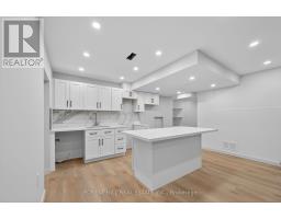 19 CANDIS - LOWER LEVEL DRIVE, Toronto, Ontario