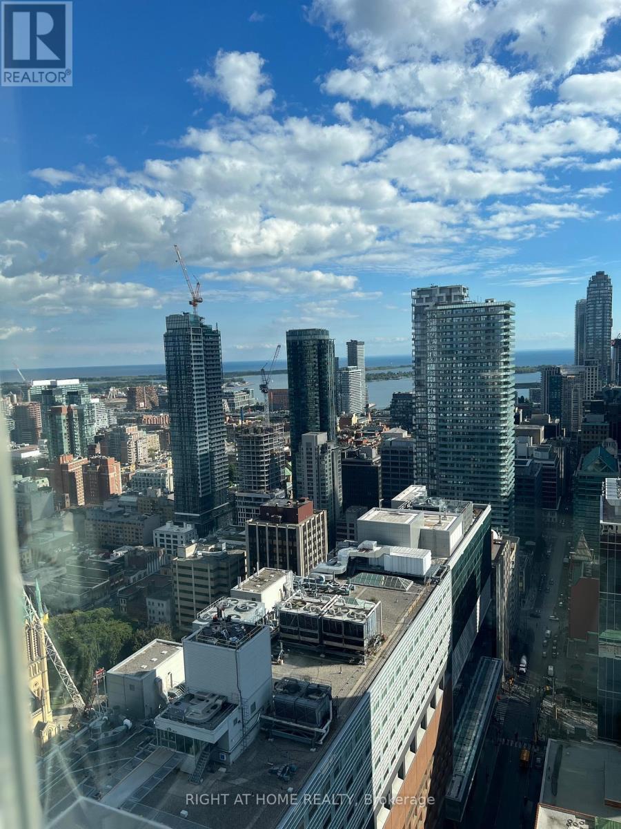 4305 - 210 Victoria Street, Toronto, Ontario  M5B 2R3 - Photo 12 - C12675626