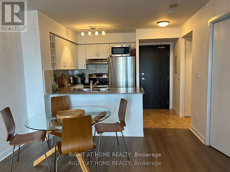 4305 - 210 Victoria Street, Toronto, Ontario  M5B 2R3 - Photo 7 - C12675626