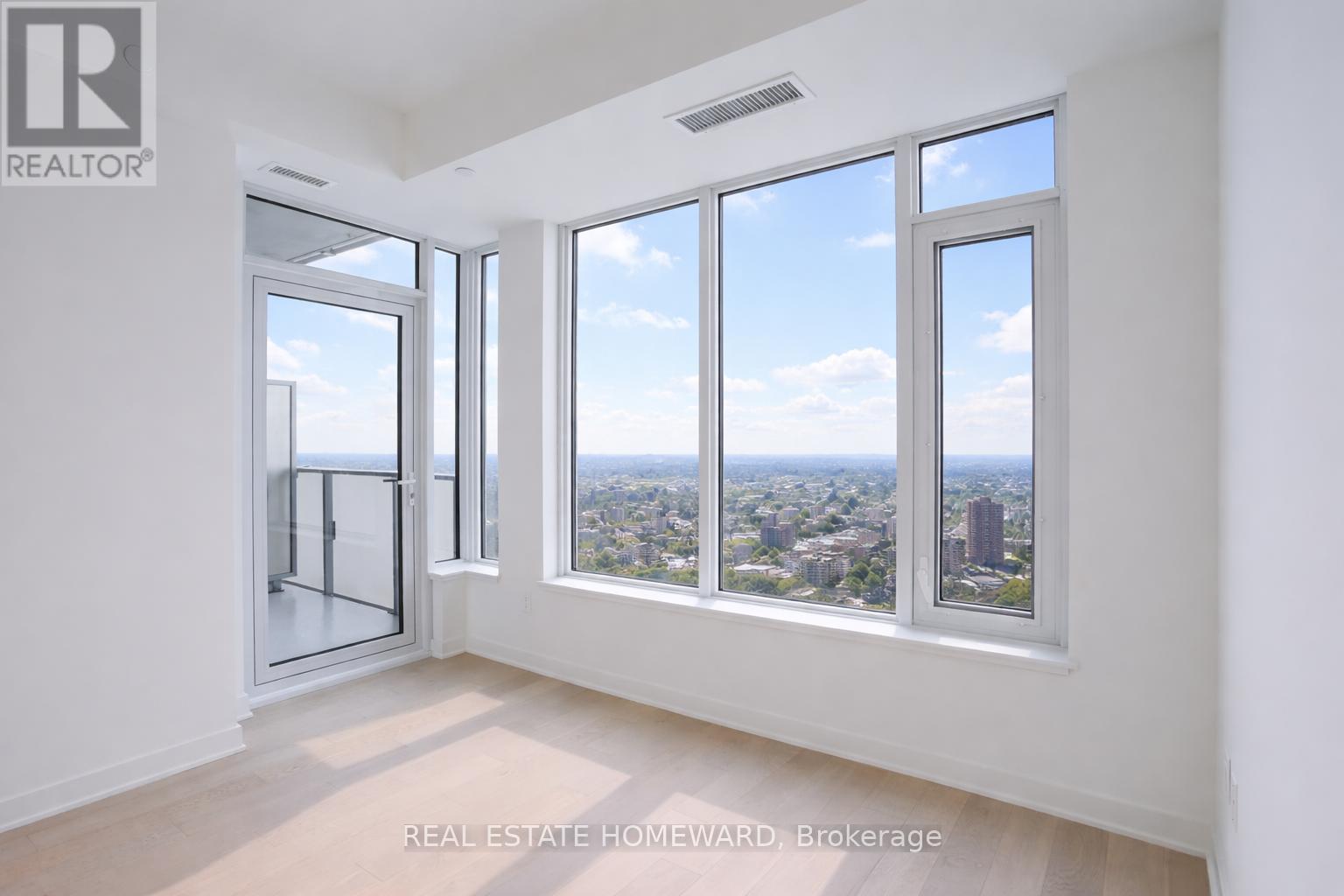 4901 - 11 Yorkville Avenue, Toronto, Ontario  M4Y 0B7 - Photo 15 - C12675758