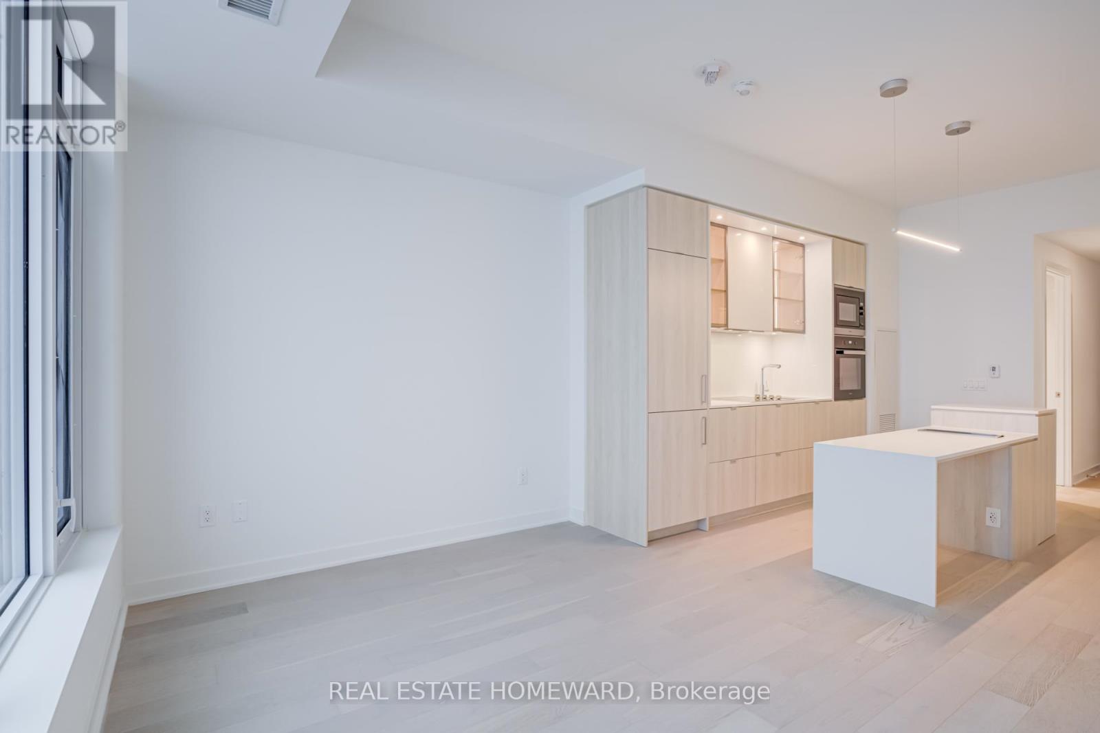 4901 - 11 Yorkville Avenue, Toronto, Ontario  M4Y 0B7 - Photo 16 - C12675758