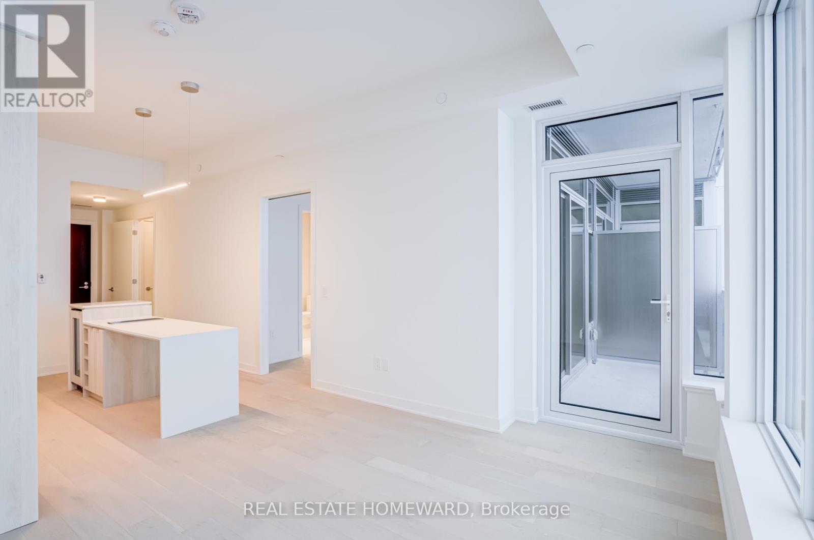 4901 - 11 Yorkville Avenue, Toronto, Ontario  M4Y 0B7 - Photo 17 - C12675758