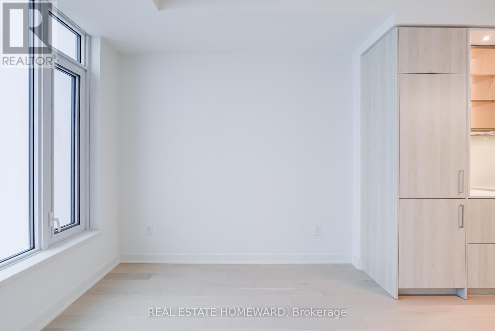 4901 - 11 Yorkville Avenue, Toronto, Ontario  M4Y 0B7 - Photo 19 - C12675758