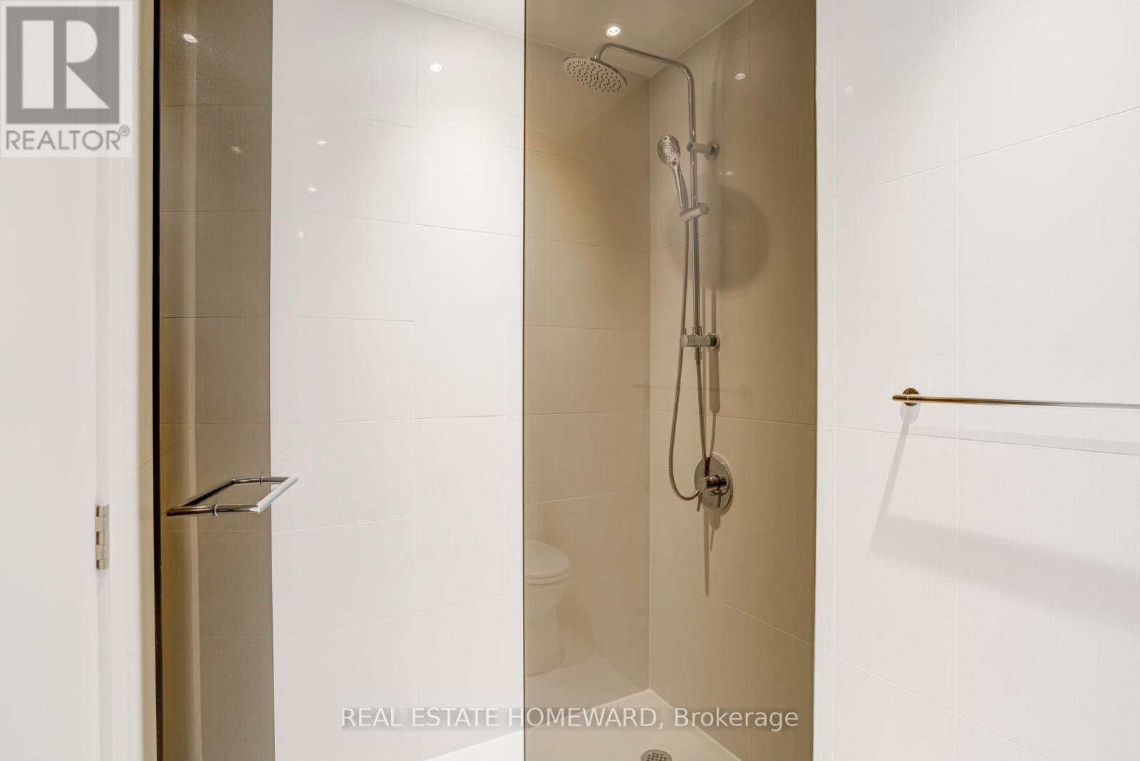 4901 - 11 Yorkville Avenue, Toronto, Ontario  M4Y 0B7 - Photo 27 - C12675758