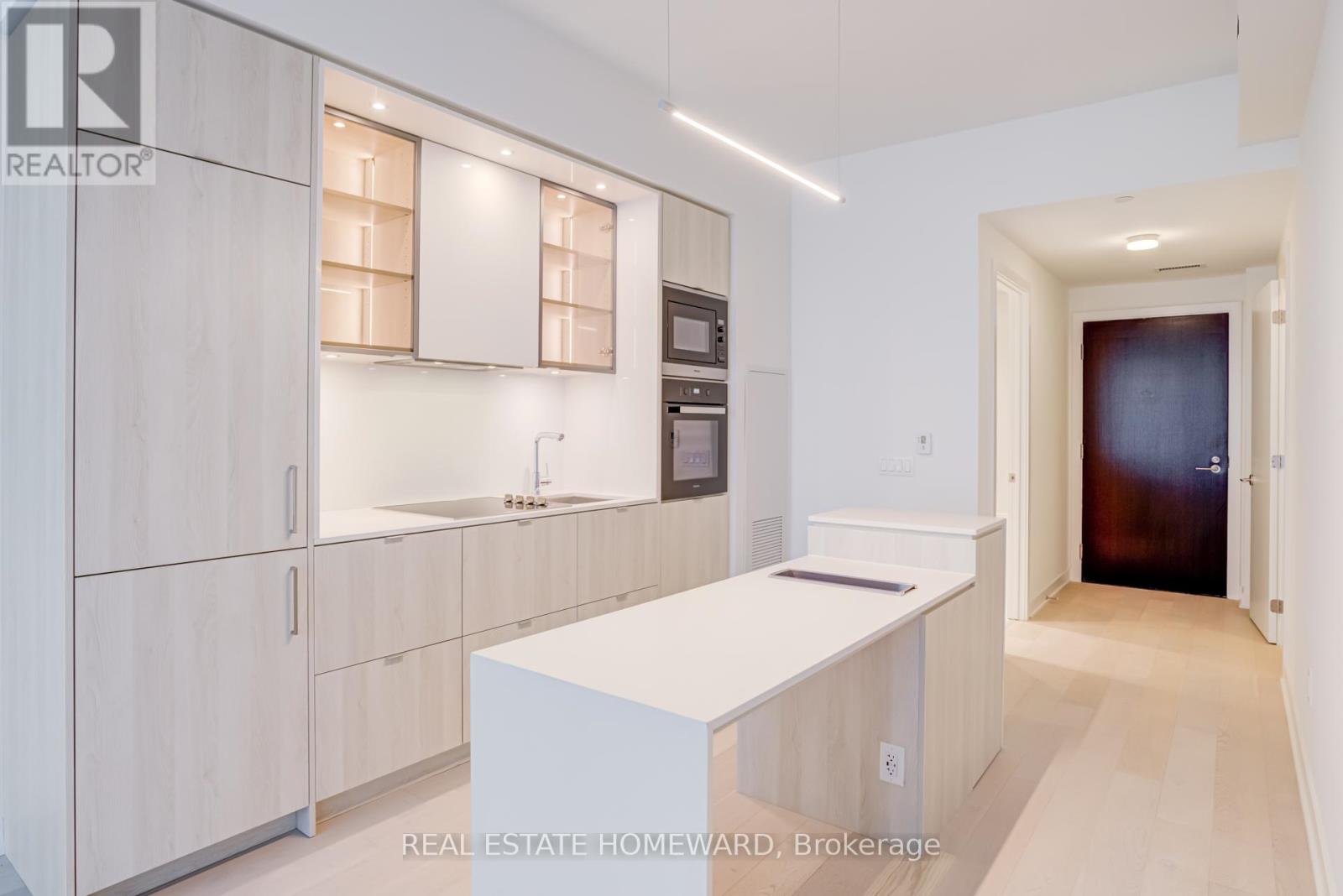 4901 - 11 Yorkville Avenue, Toronto, Ontario  M4Y 0B7 - Photo 8 - C12675758