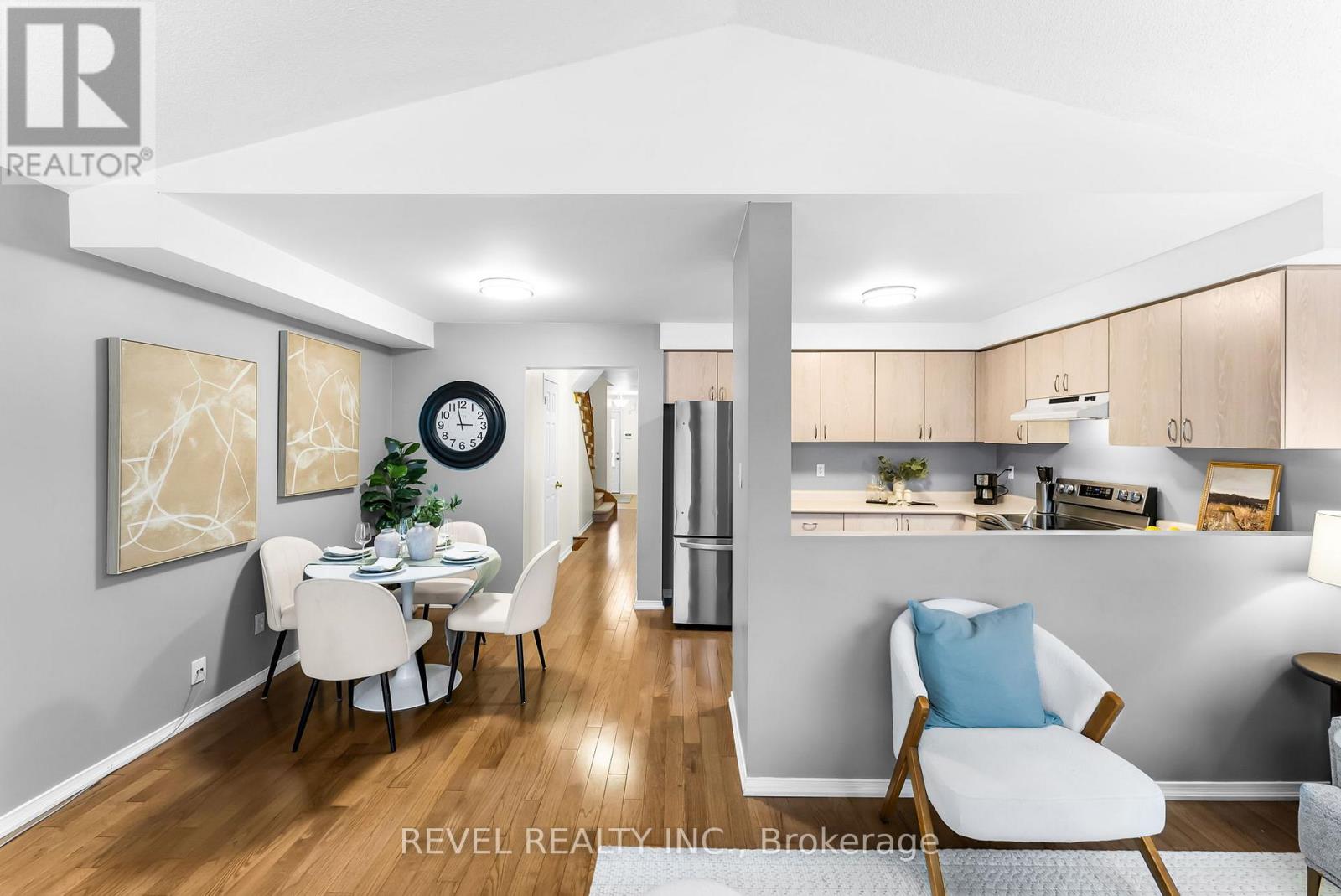 4 Howling Crescent, Ajax, Ontario  L1S 7N7 - Photo 13 - E12675536