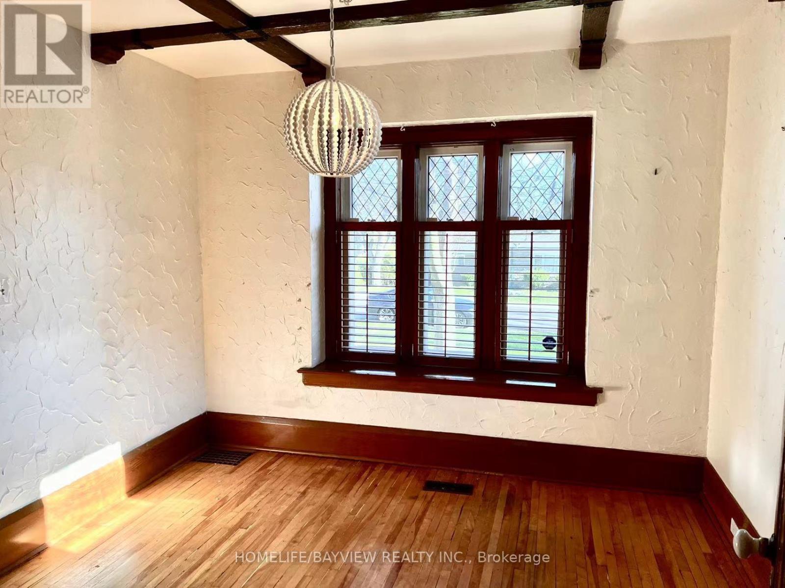 12 Lockie Avenue, Toronto, Ontario  M1S 1N1 - Photo 11 - E12675550