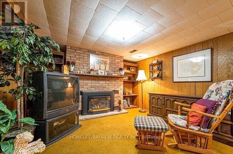 12 Lockie Avenue, Toronto, Ontario  M1S 1N1 - Photo 19 - E12675550