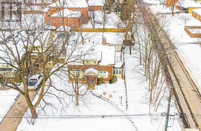 12 Lockie Avenue, Toronto, Ontario  M1S 1N1 - Photo 23 - E12675550