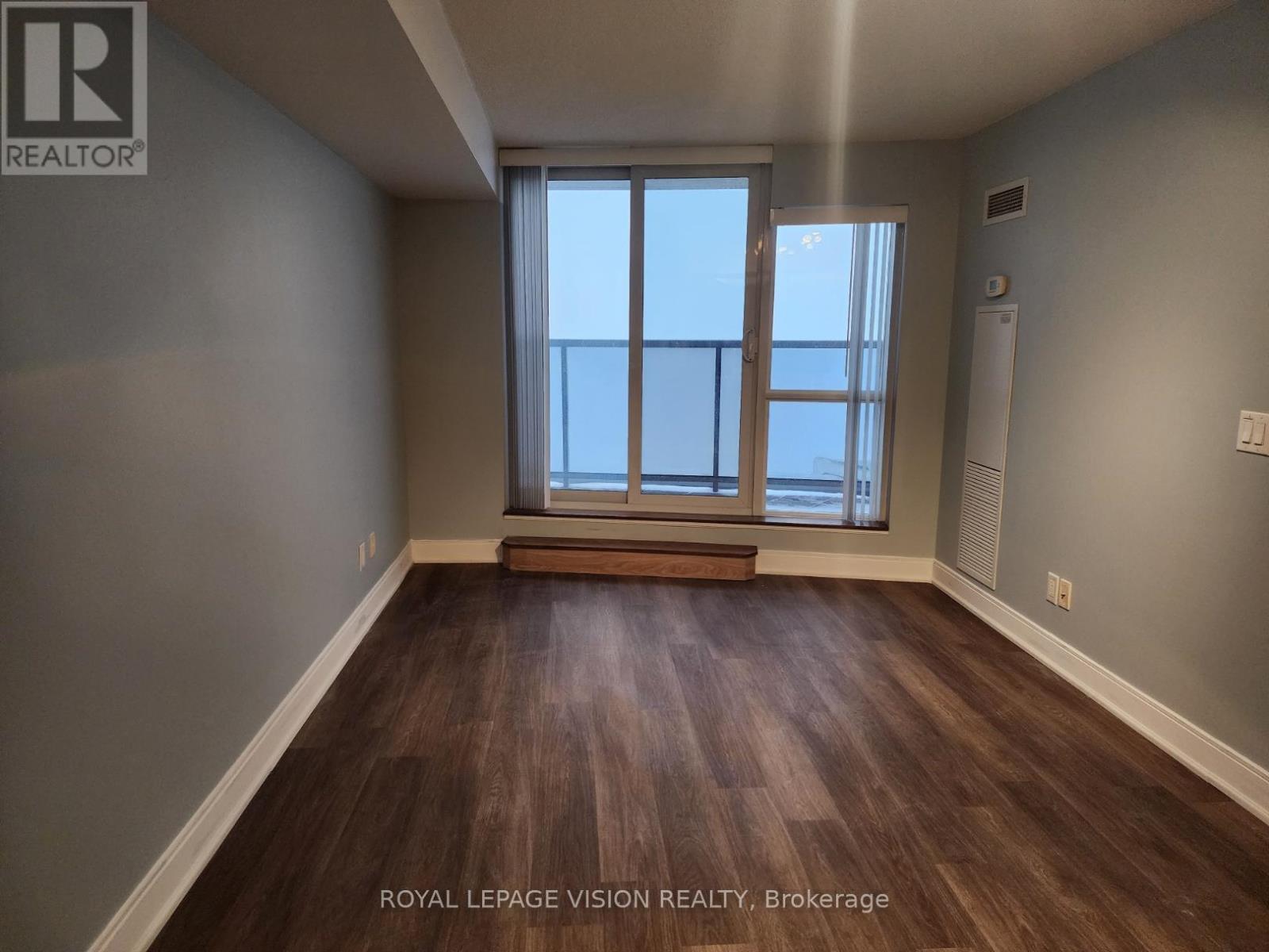 3708 - 125 Village Green Square, Toronto, Ontario  M1S 0G3 - Photo 12 - E12675552