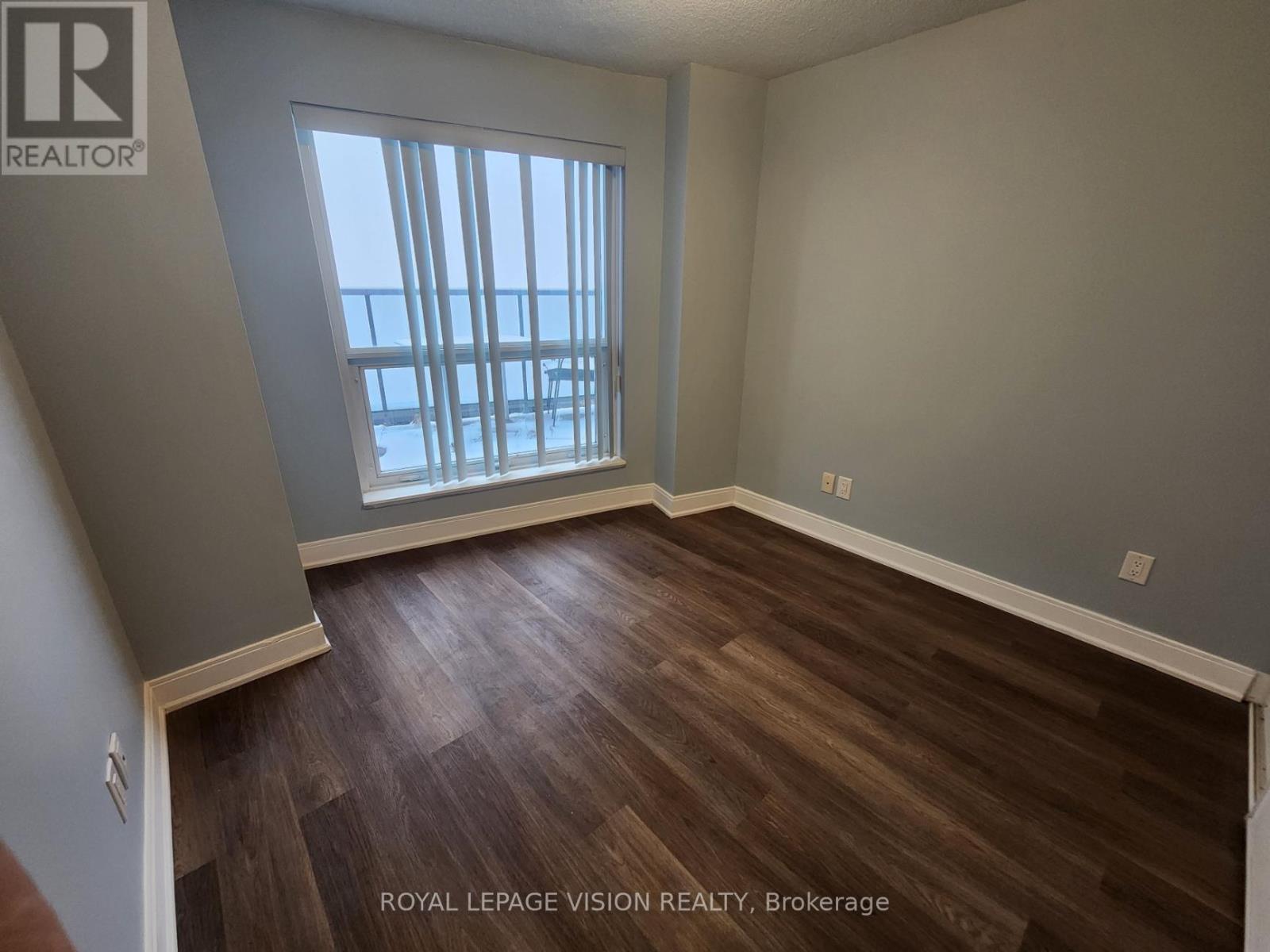 3708 - 125 Village Green Square, Toronto, Ontario  M1S 0G3 - Photo 5 - E12675552