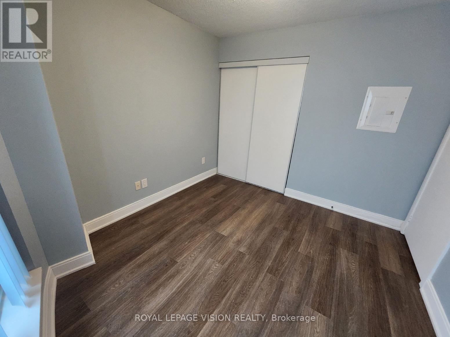 3708 - 125 Village Green Square, Toronto, Ontario  M1S 0G3 - Photo 6 - E12675552