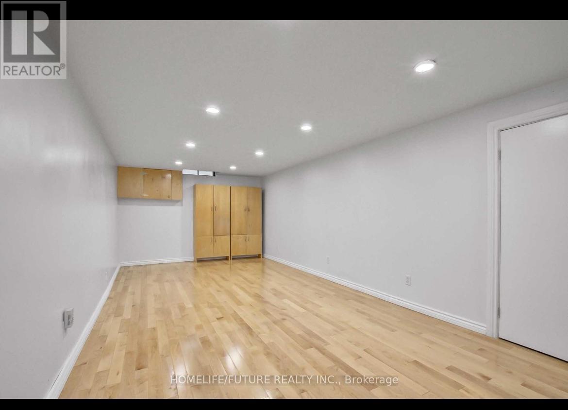 Main - 4 Stanbridge Court, Toronto, Ontario  M1B 2S5 - Photo 13 - E12675732