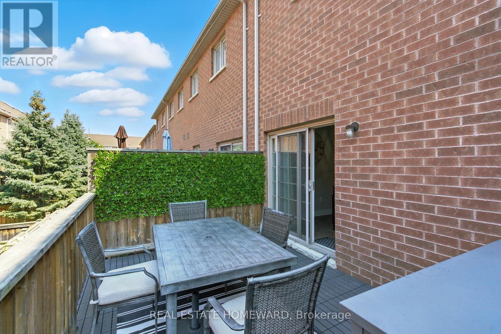 4 Isaac Devins Avenue, Vaughan, Ontario  L4L 0A4 - Photo 14 - N12675678