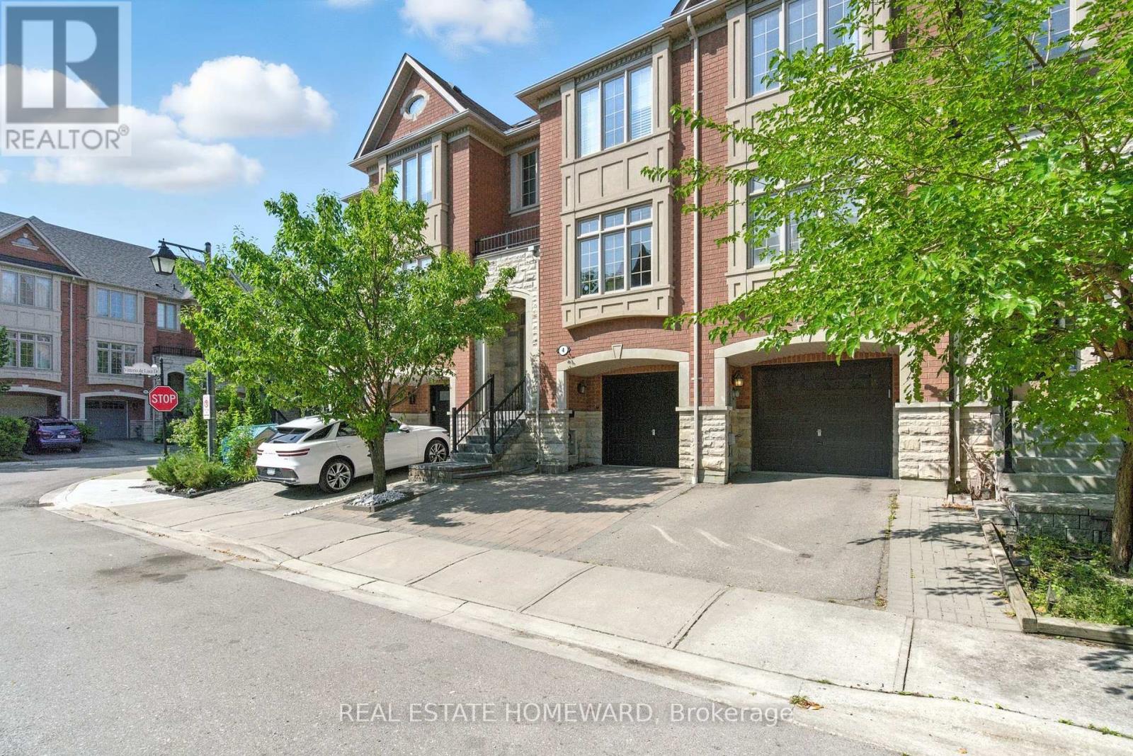 4 Isaac Devins Avenue, Vaughan, Ontario  L4L 0A4 - Photo 2 - N12675678