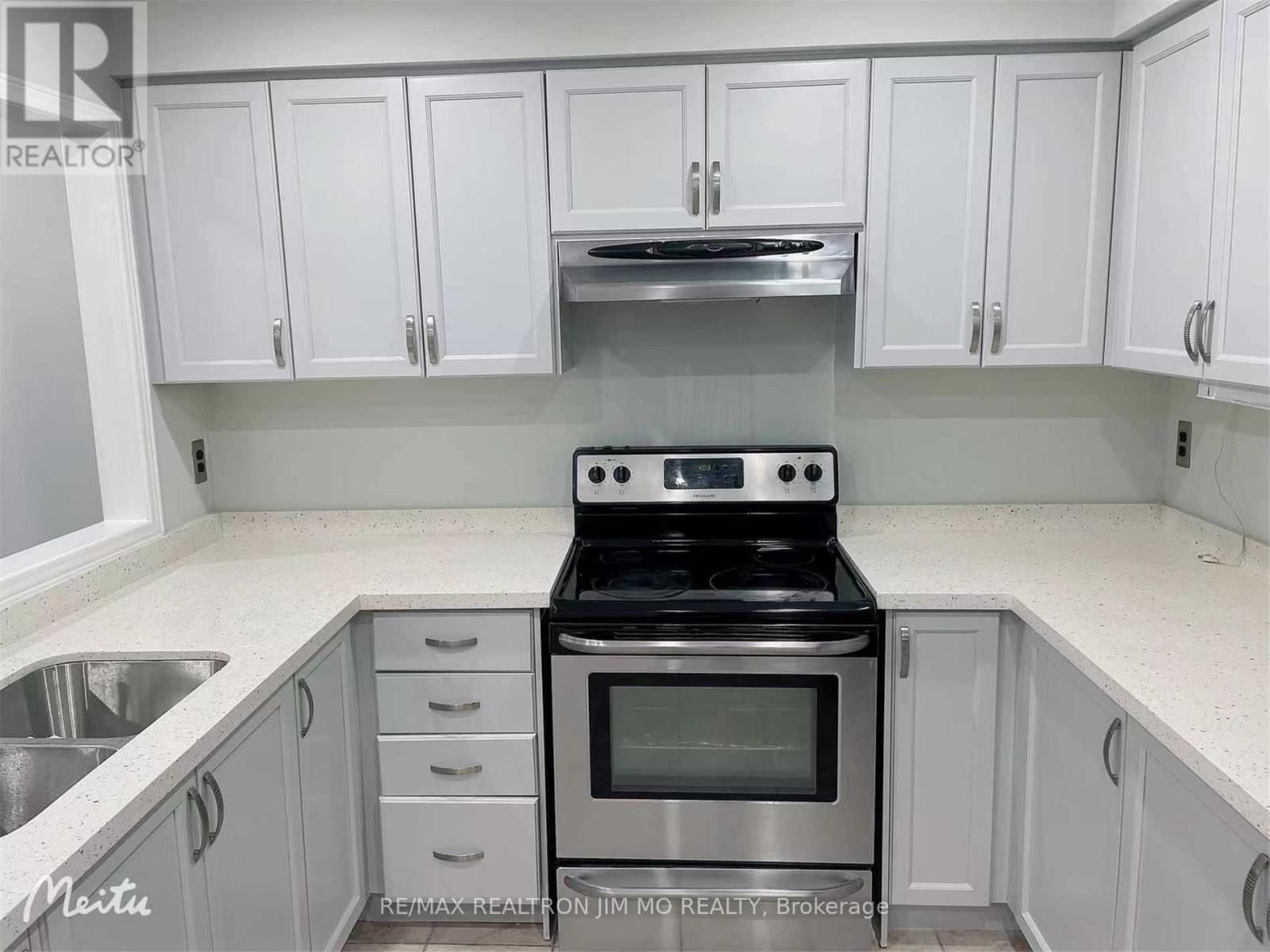 613 South Unionville Avenue, Markham, Ontario  L3R 4T4 - Photo 14 - N12675692