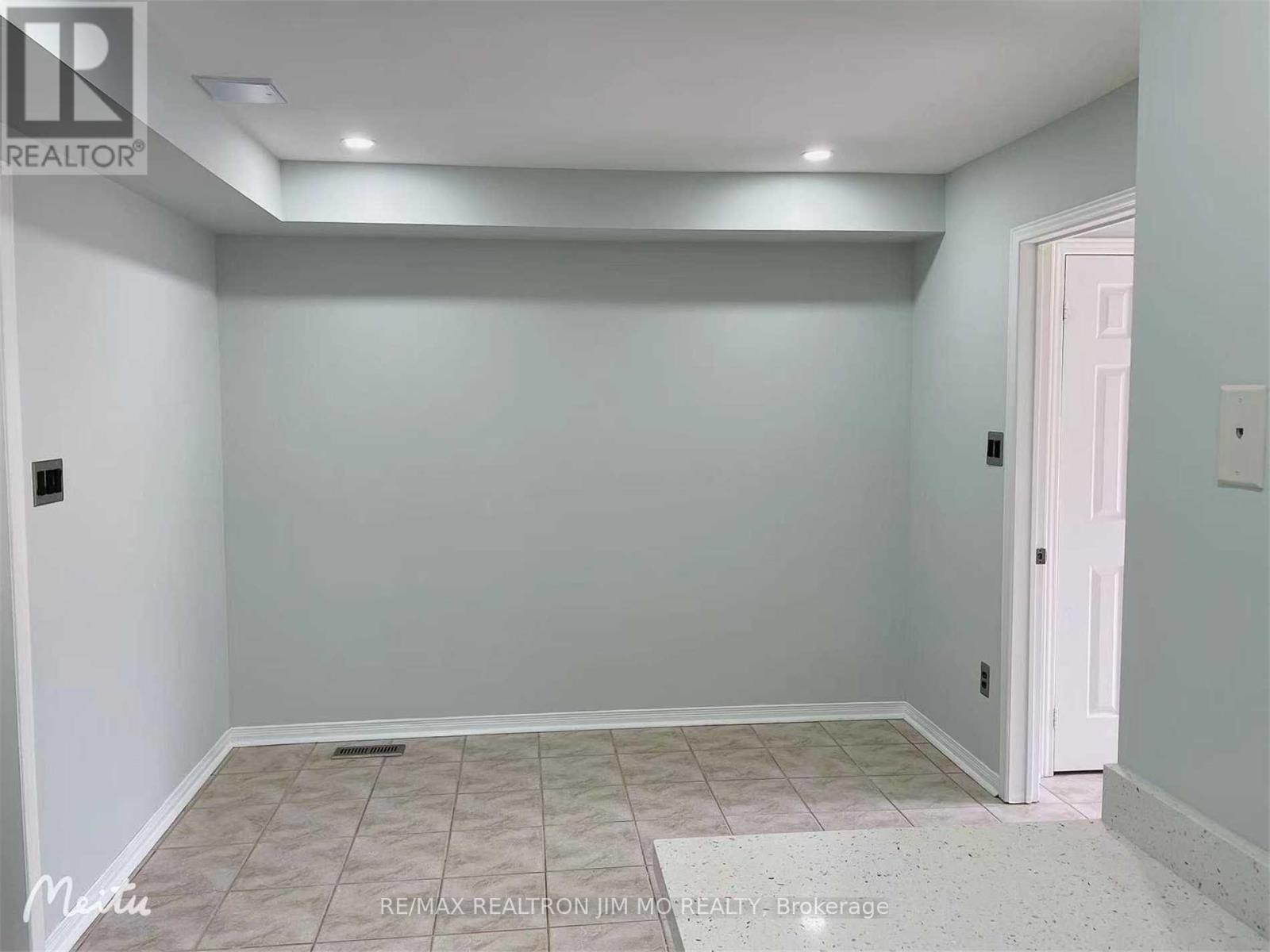 613 South Unionville Avenue, Markham, Ontario  L3R 4T4 - Photo 17 - N12675692