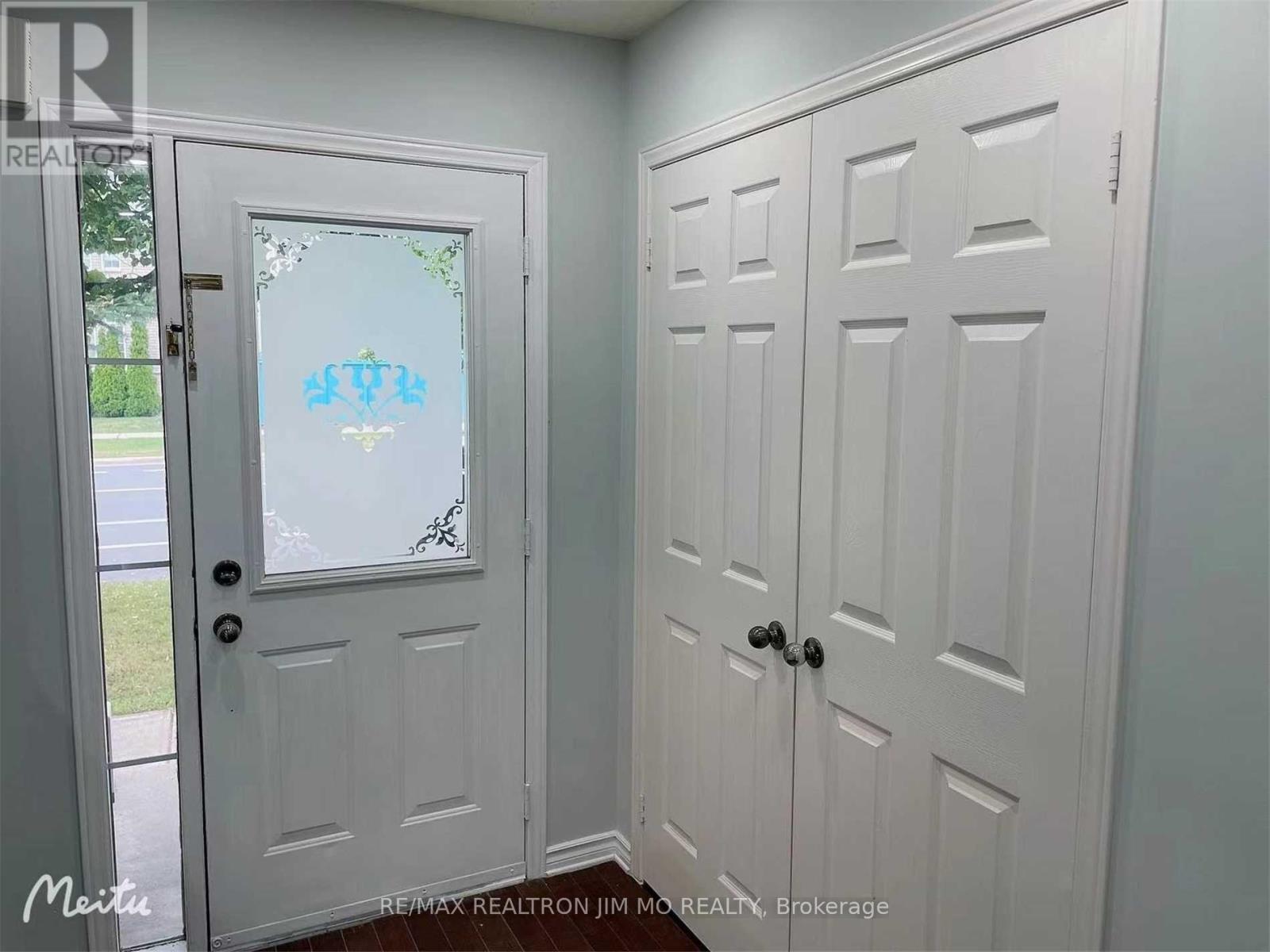 613 South Unionville Avenue, Markham, Ontario  L3R 4T4 - Photo 2 - N12675692