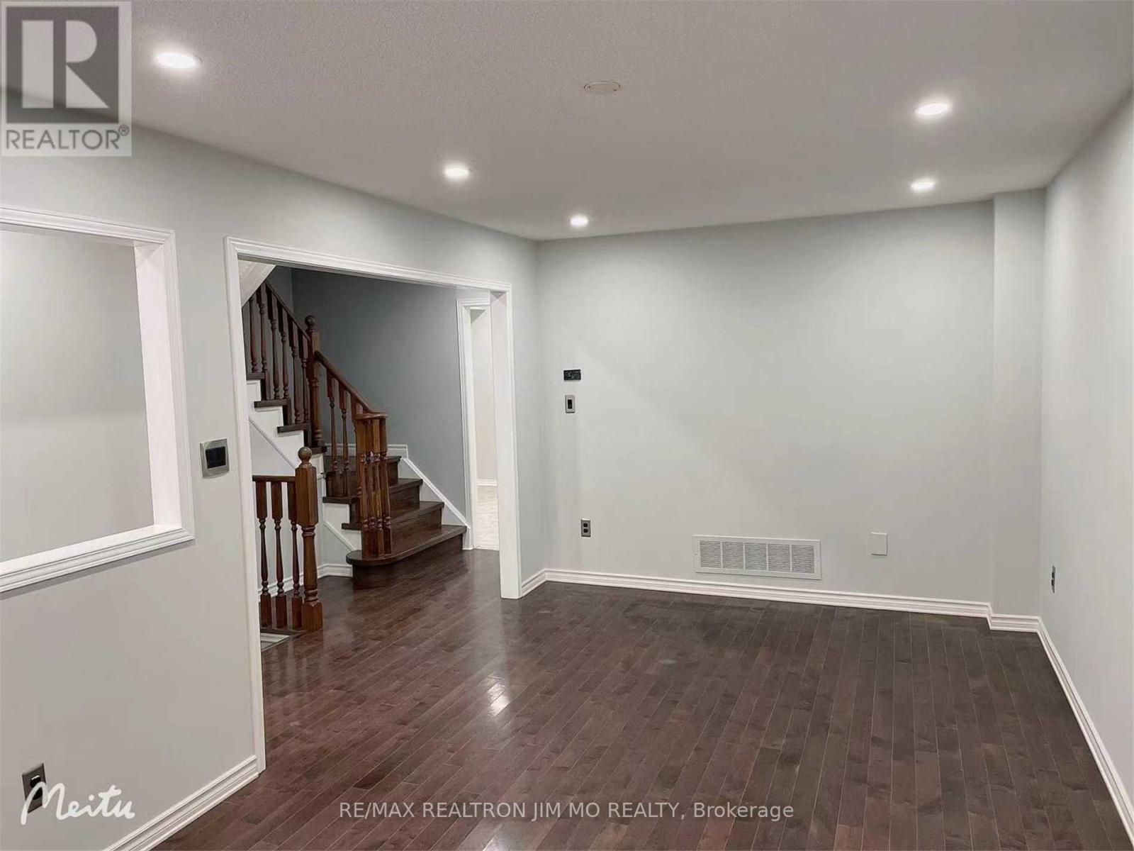 613 South Unionville Avenue, Markham, Ontario  L3R 4T4 - Photo 6 - N12675692