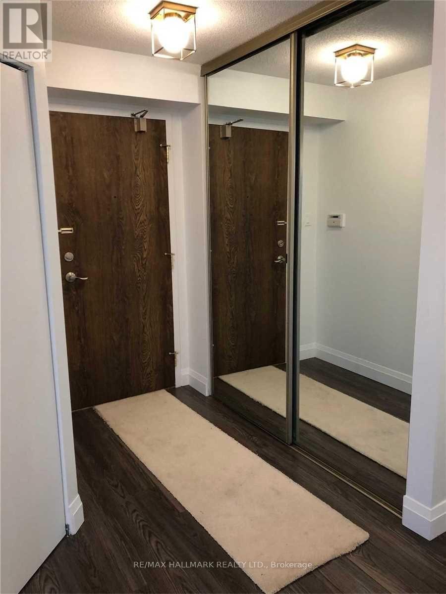 214 - 7440 Bathurst Street, Vaughan, Ontario  L4J 7K8 - Photo 2 - N12675738