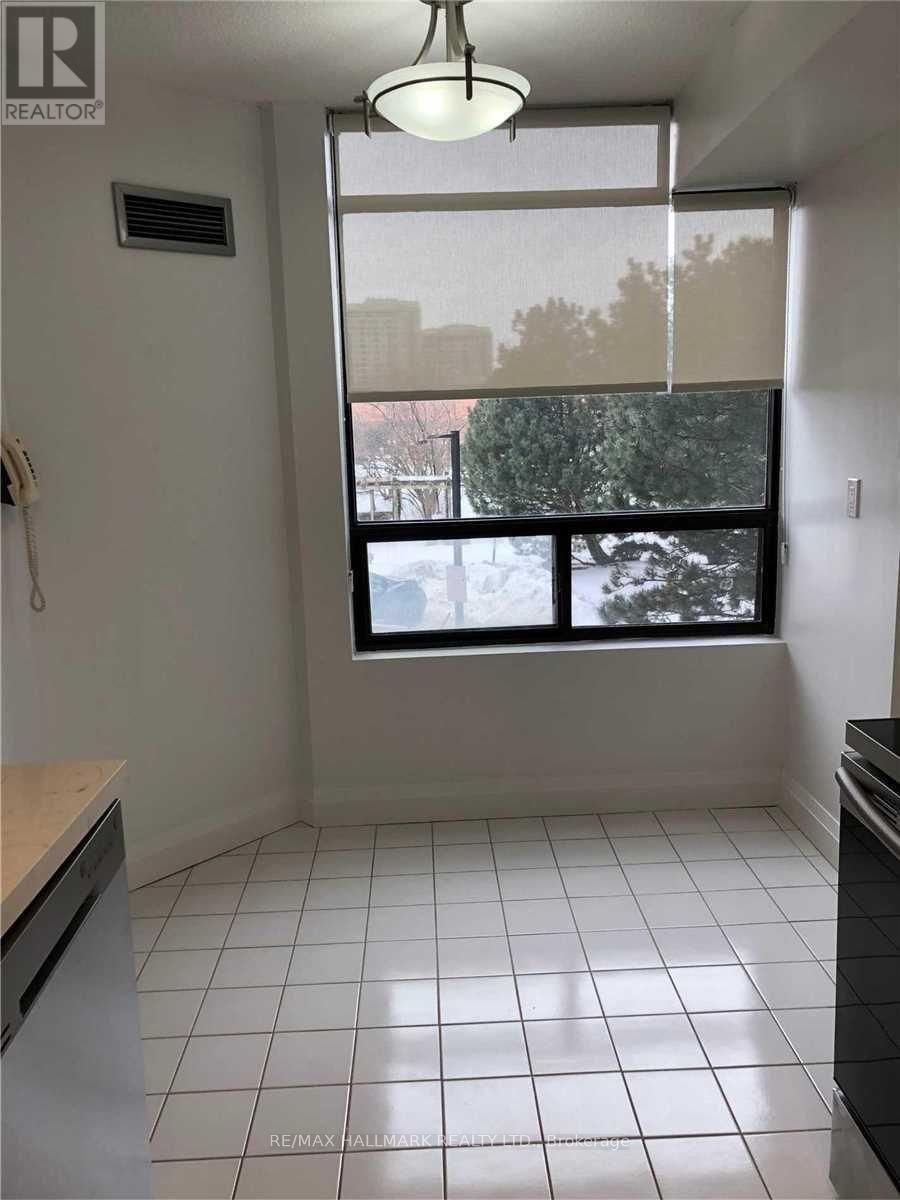 214 - 7440 Bathurst Street, Vaughan, Ontario  L4J 7K8 - Photo 4 - N12675738