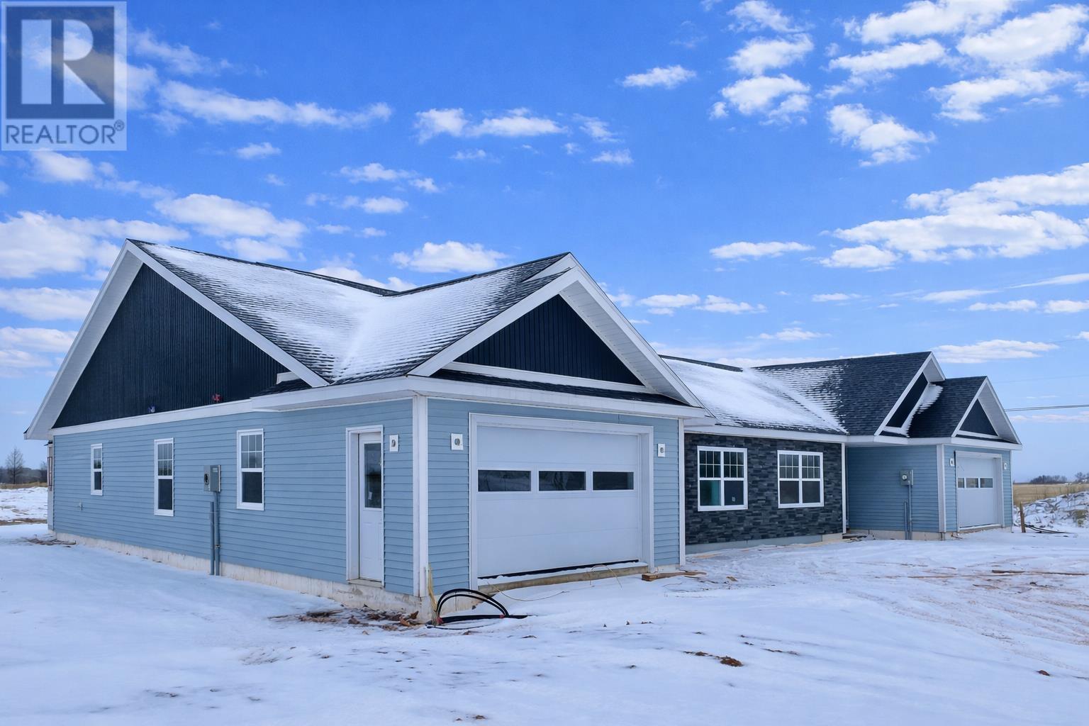 8 & 10 Brianna Street - Cavendish Horizon Estates, Cavendish, Prince Edward Island  C0A 1N0 - Photo 3 - 202521707