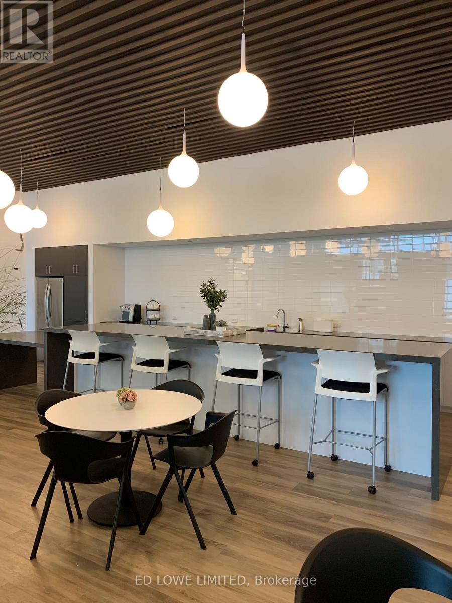 4,5,6 - 155 Reid Drive, Barrie, Ontario  L4N 9L5 - Photo 3 - S12675494