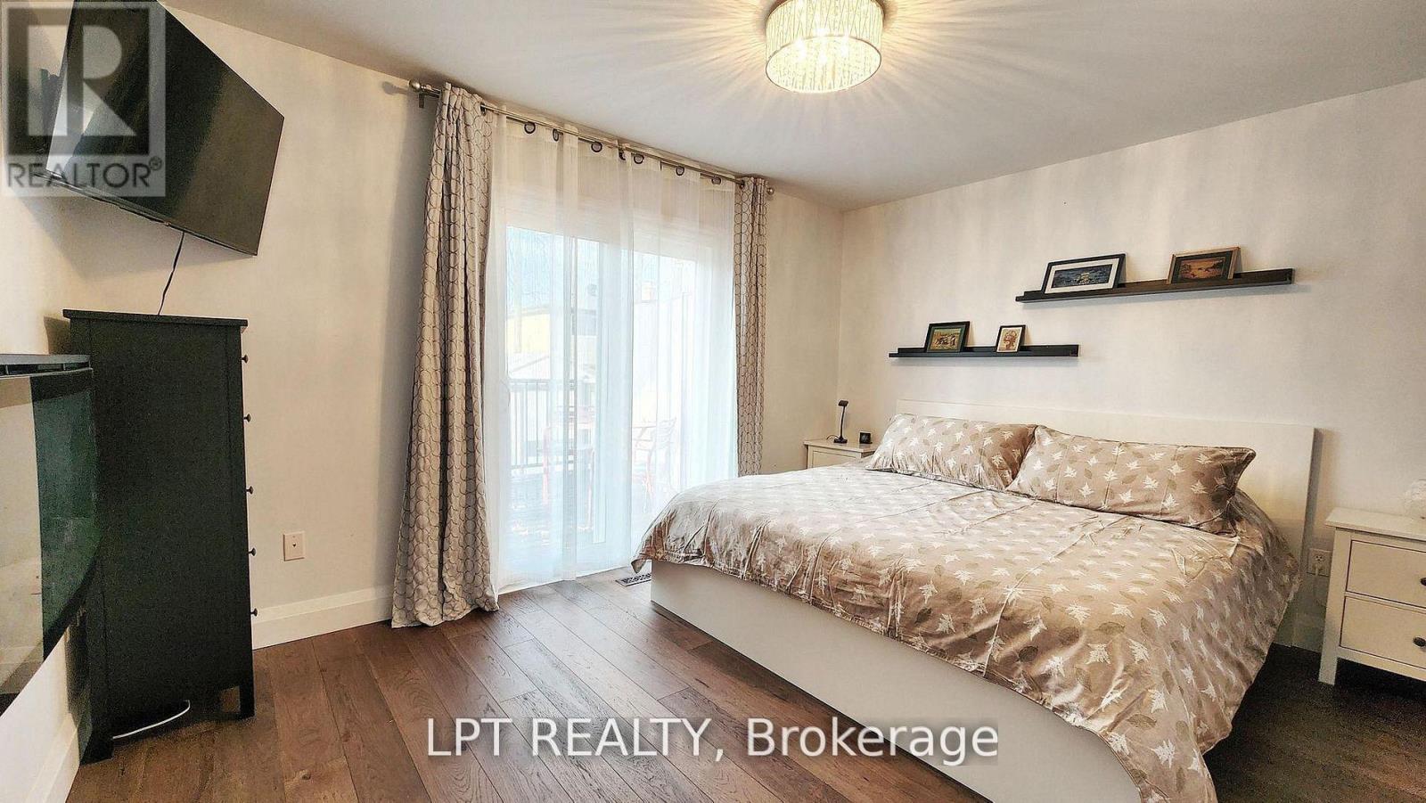 48 Maplehurst Crescent, Barrie, Ontario  L4M 4X2 - Photo 19 - S12675500