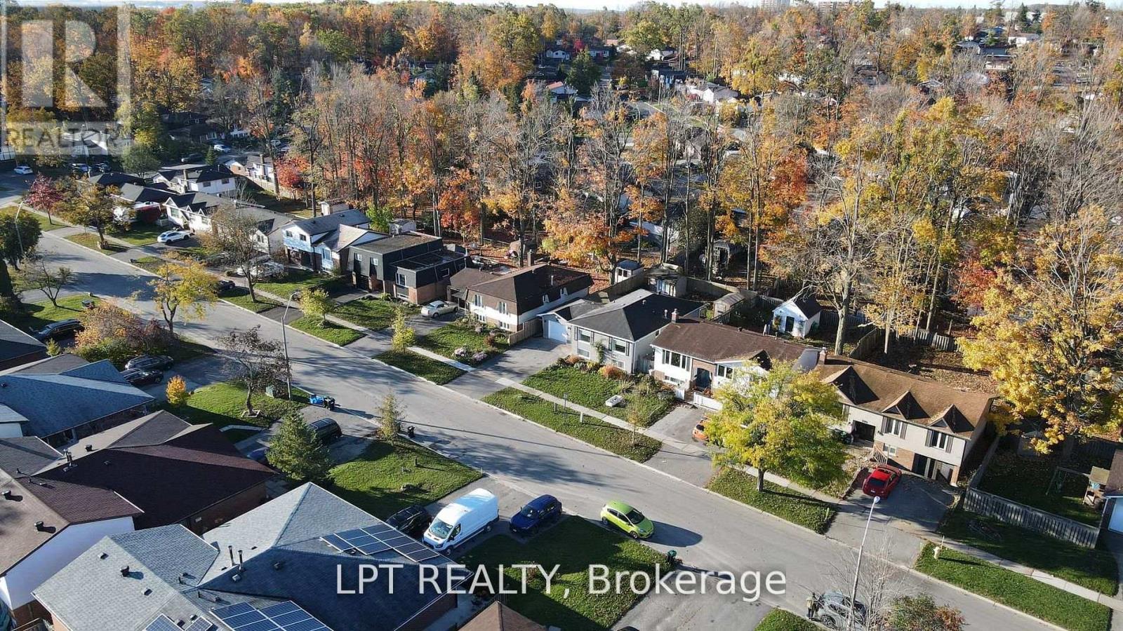 48 Maplehurst Crescent, Barrie, Ontario  L4M 4X2 - Photo 46 - S12675500