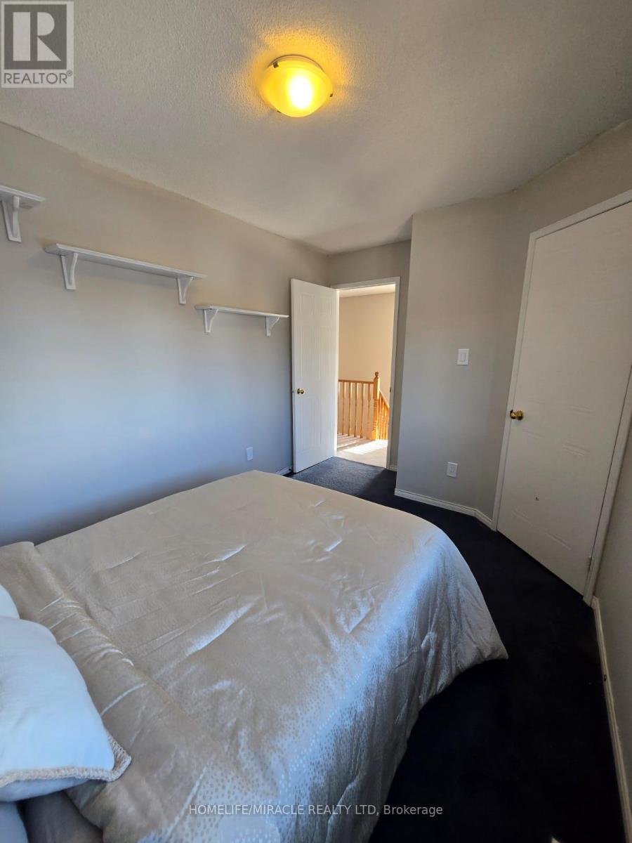 29 Nicholson Drive, Barrie, Ontario  L4N 8L7 - Photo 32 - S12675612