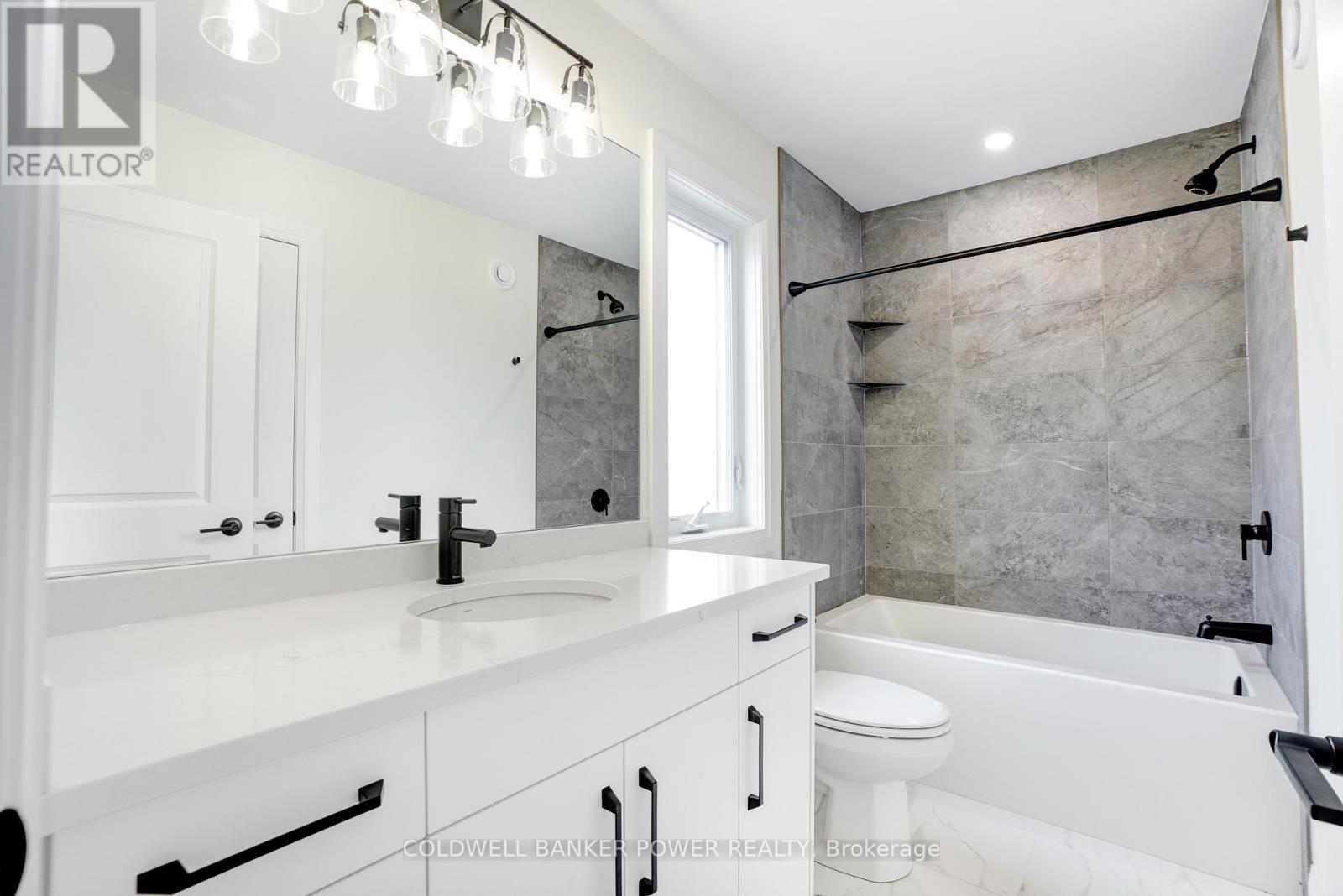 3135 Gillespie Trail, London South, Ontario  N6P 0L4 - Photo 12 - X12675404